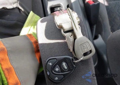 2002 Honda Civic Lx from USA, damaged, VIN 1HGEM22572L019940